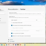 Thanh tác vụ Windows 11 với các biểu tượng được căn chỉnh sang trái