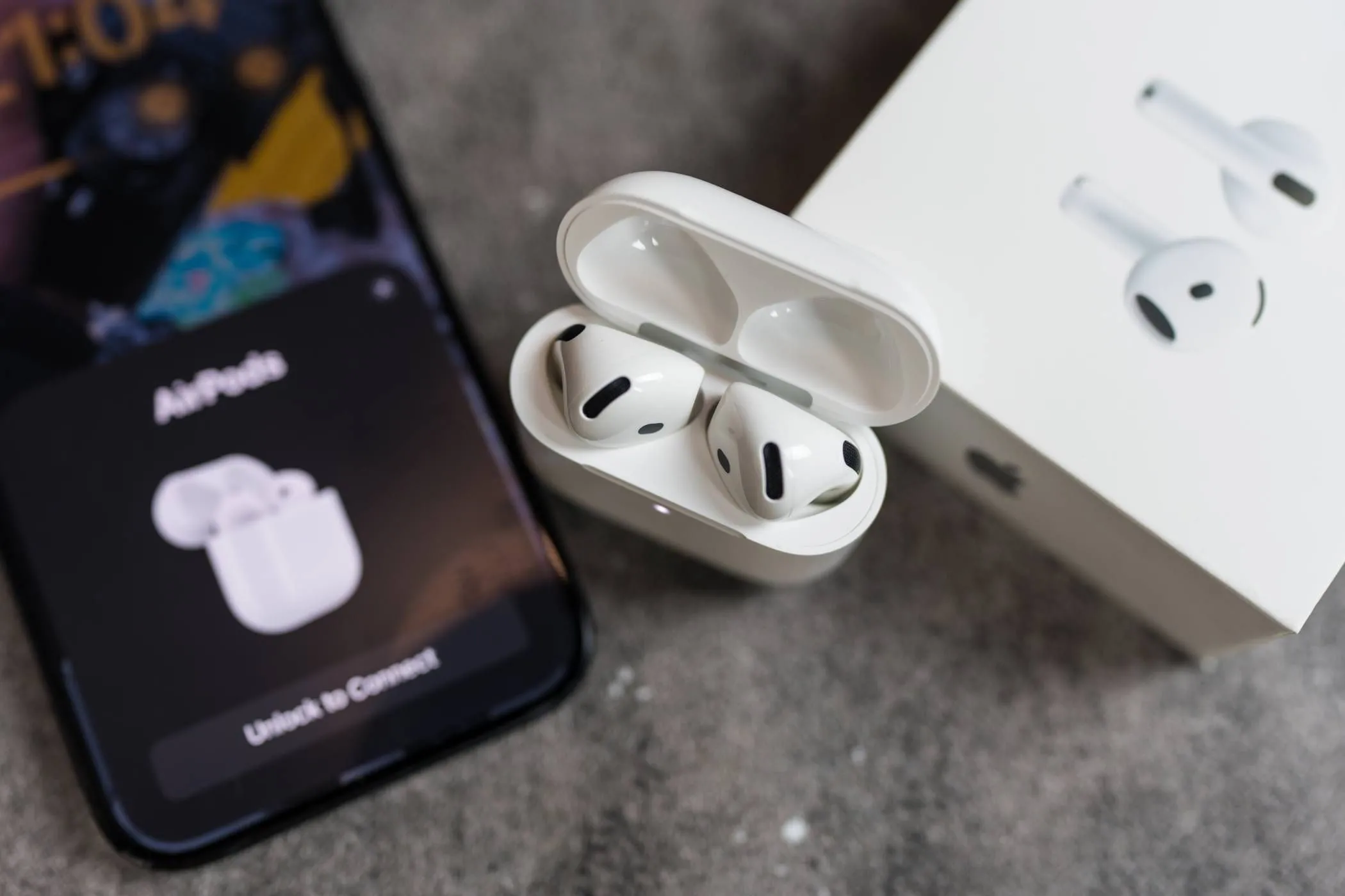 Thiết lập AirPods tự động trên iPhone bằng tính năng NFC