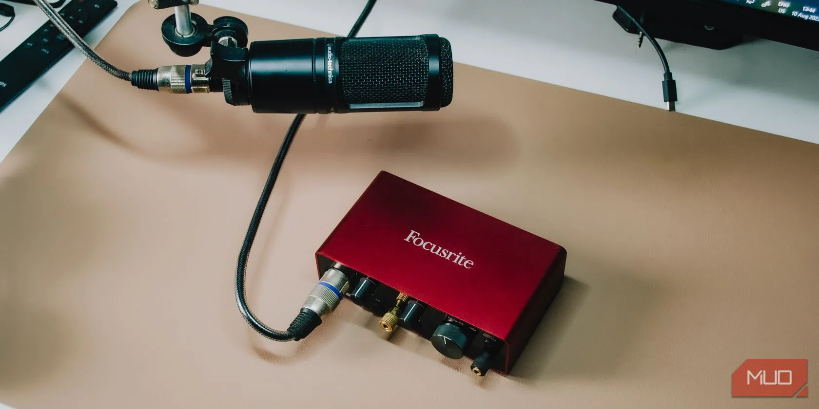 Thiết lập thu âm cơ bản với micro XLR và card âm thanh Focusrite Scarlett Solo