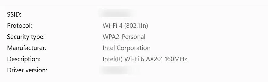 Thông tin chi tiết về mạng Wi-Fi đã kết nối trong cài đặt Windows, hiển thị loại bảo mật (Security type) để kiểm tra giao thức mã hóa.