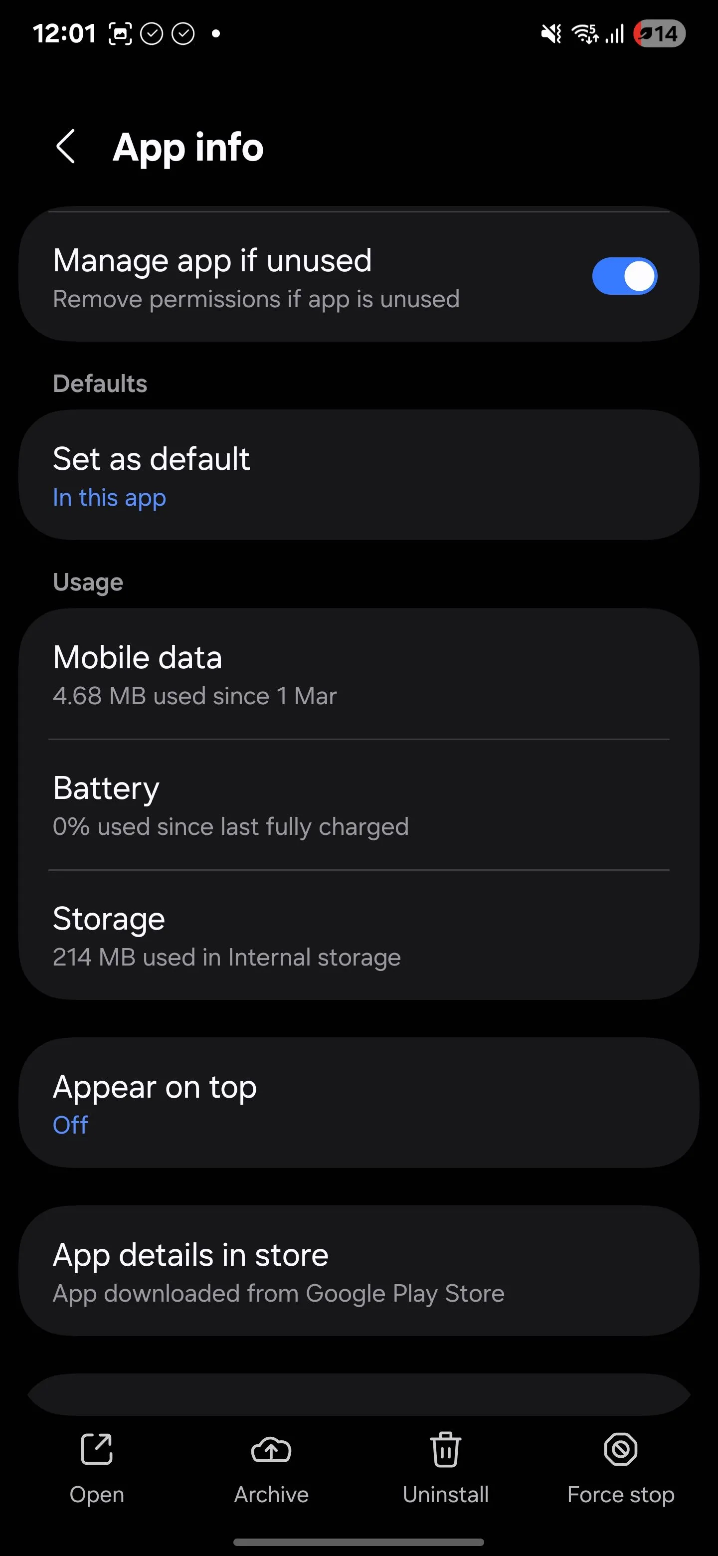 Thông tin ứng dụng trong cài đặt điện thoại Samsung, hiển thị mục Pin và giới hạn sử dụng nền