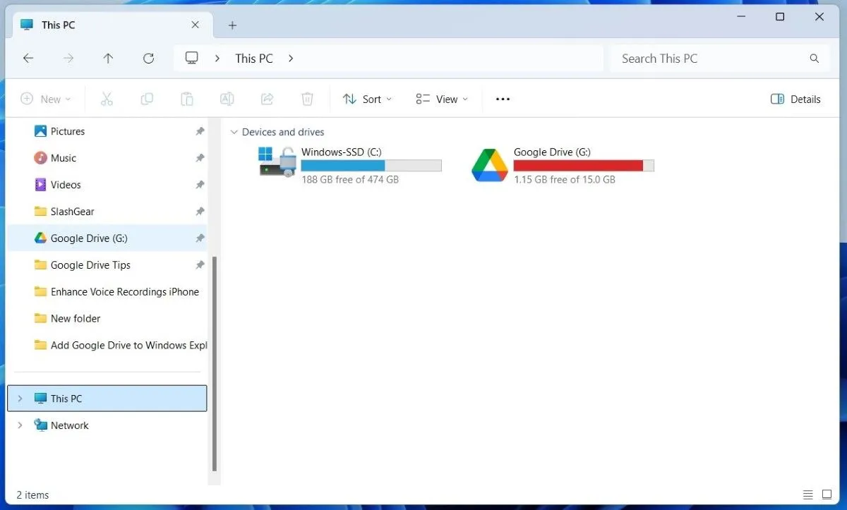 Thư mục Google Drive hiển thị trong Windows 11 File Explorer, cho thấy khả năng truy cập nhanh vào ổ đĩa và dịch vụ đám mây.