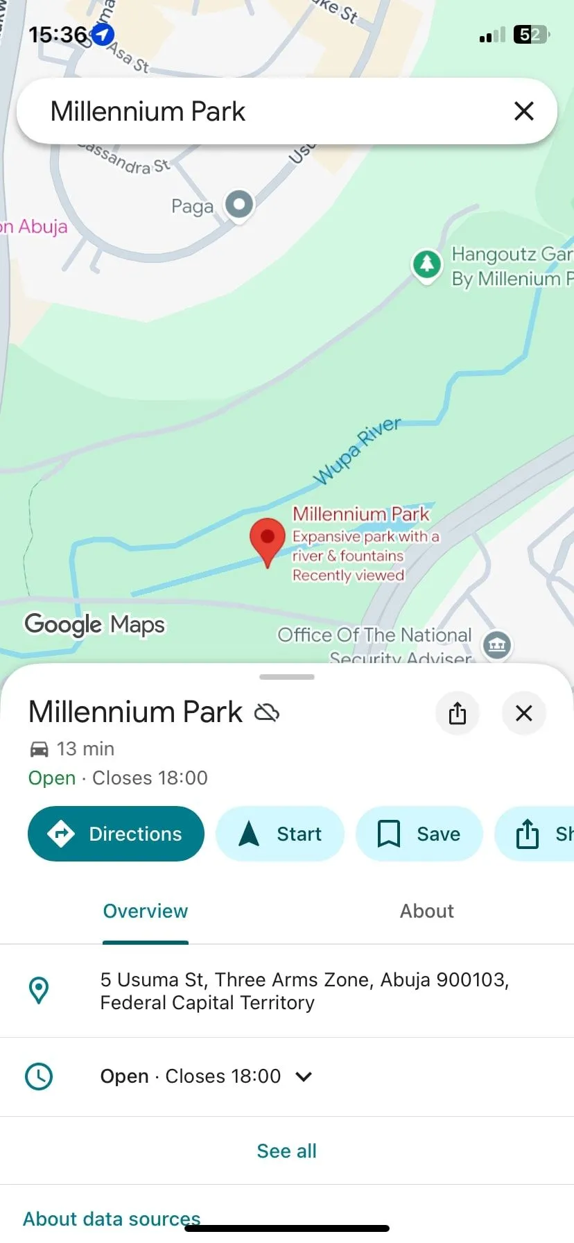 Tìm kiếm ngoại tuyến trên Google Maps hiển thị các tùy chọn bản đồ đã tải xuống cho iPhone