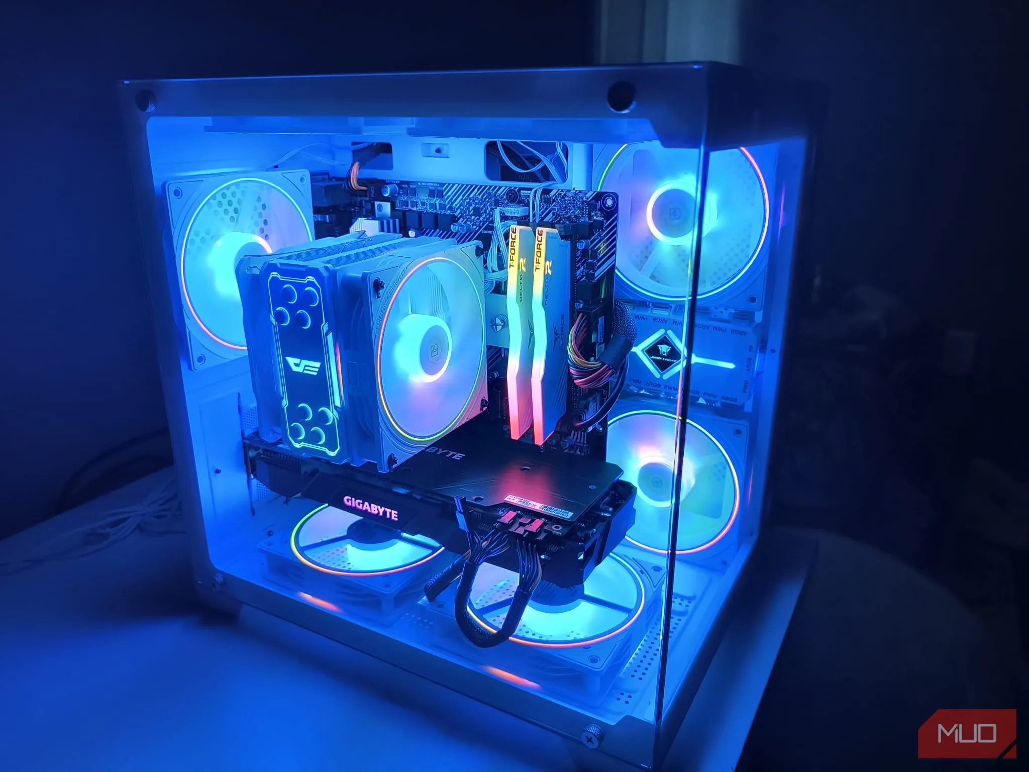 Toàn cảnh cấu hình PC chỉnh sửa ảnh được xây dựng theo gợi ý từ ChatGPT