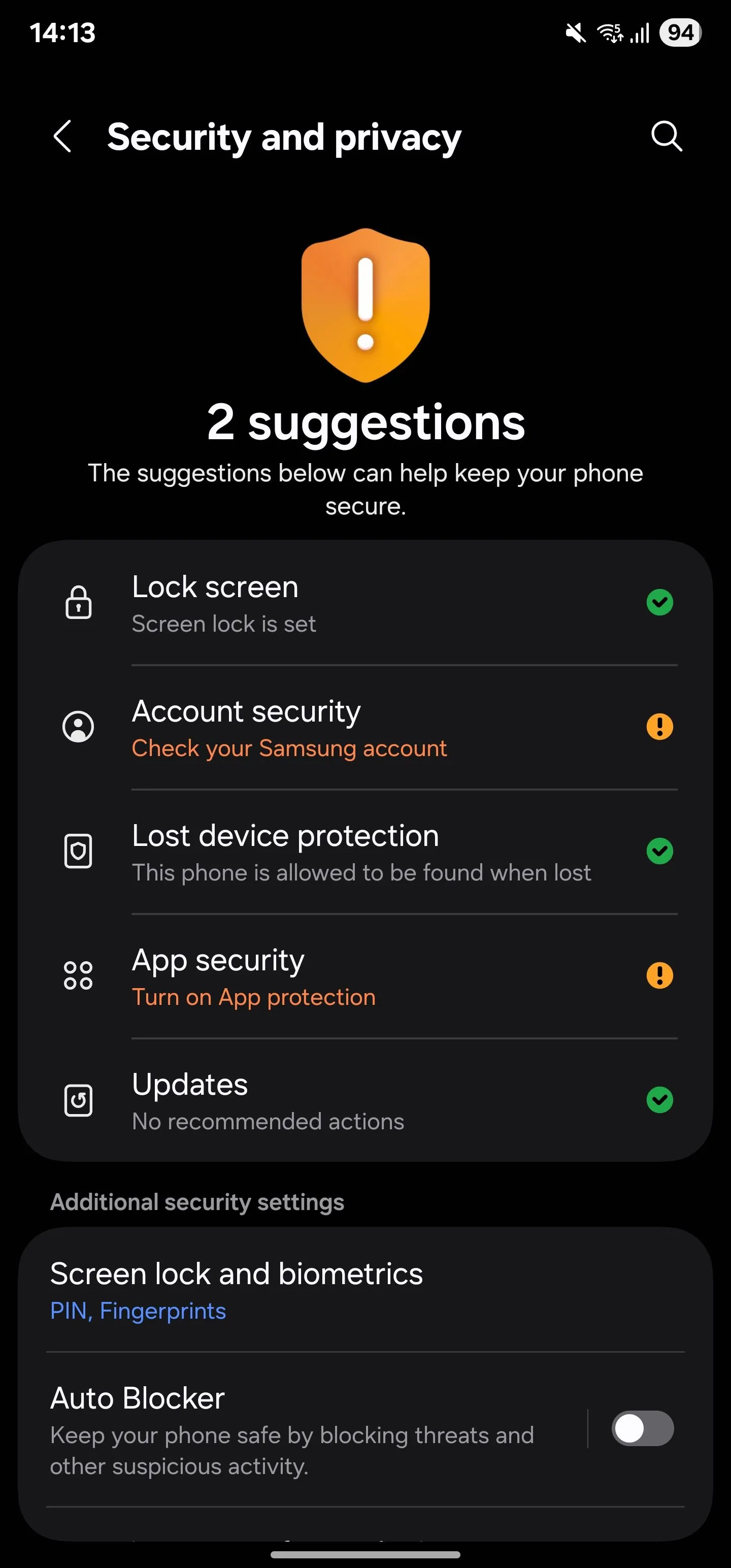 Trang Bảo mật và quyền riêng tư trên điện thoại Samsung hiển thị các tùy chọn bảo mật.