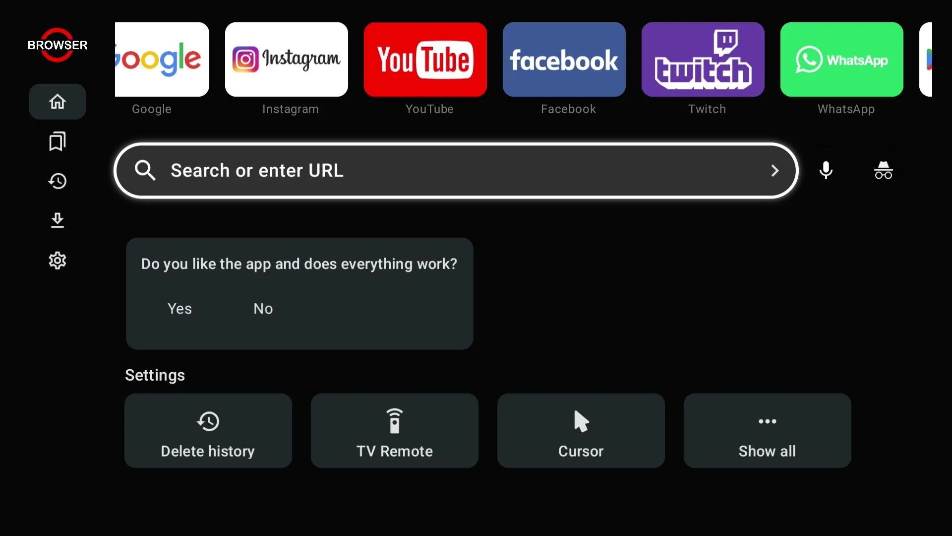 Trình duyệt web đang mở trên màn hình Smart TV, thể hiện giao diện thân thiện và dễ sử dụng.