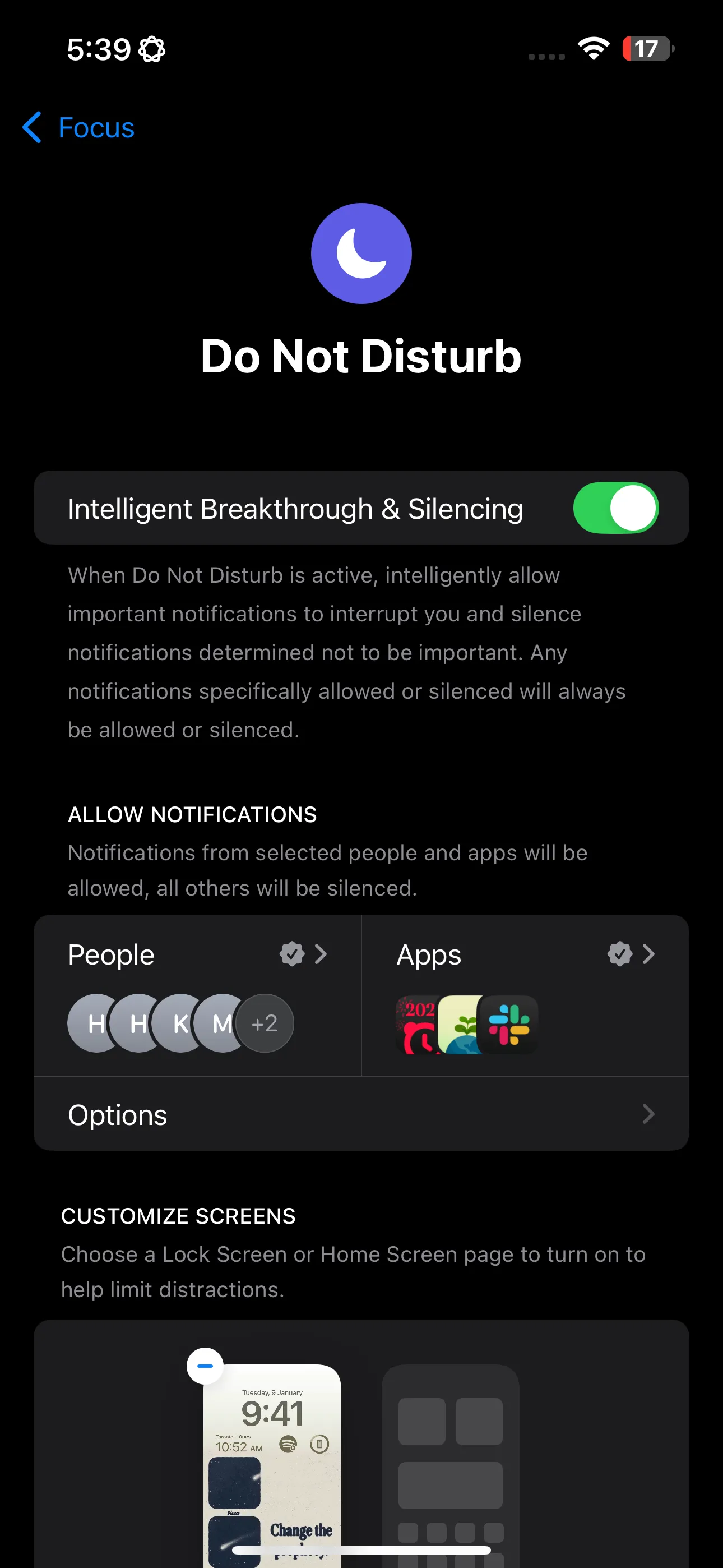 Tùy chọn &quot;Intelligence Breakthrough &amp; Silencing&quot; trong cài đặt chế độ &quot;Không Làm Phiền&quot; trên iPhone, cho phép lọc thông báo bằng AI.