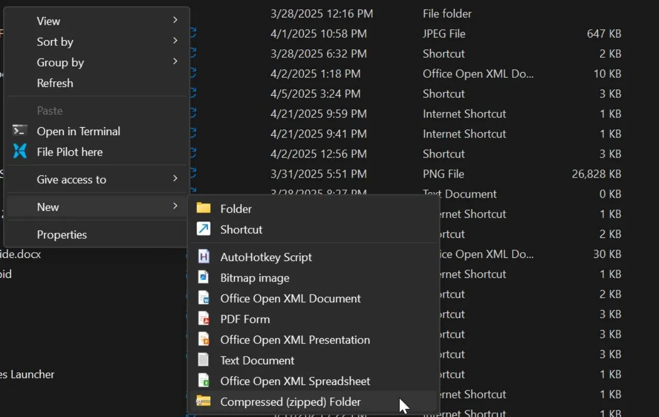 Tùy chọn tạo thư mục nén (zipped) trong menu Send to của File Explorer trên Windows 11.