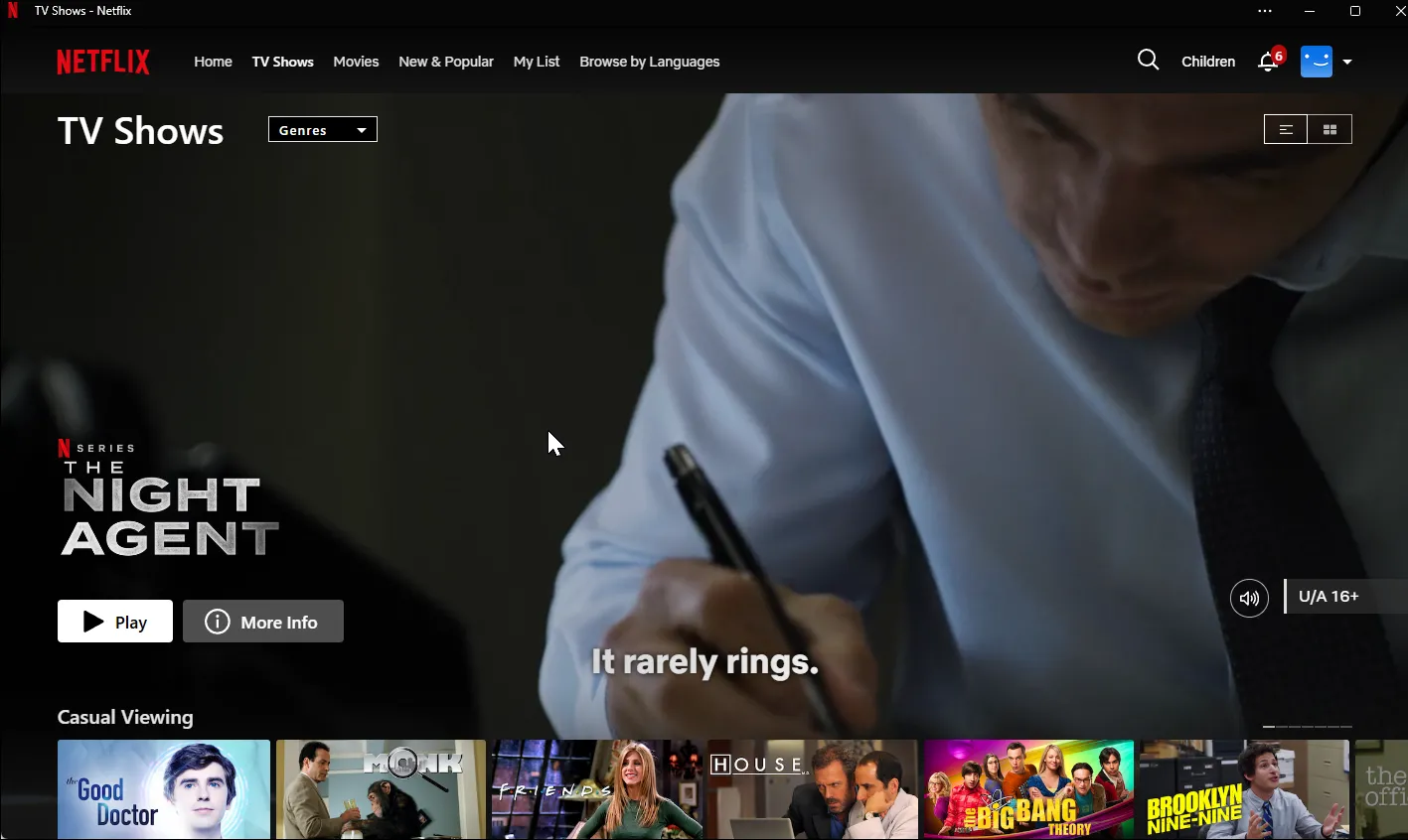 Ứng dụng Netflix trên Windows 11 hiển thị giao diện chính với các bộ phim và tùy chọn xem