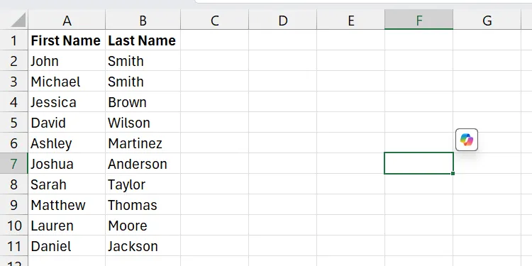 Văn bản đã được chia thành các cột riêng biệt trong Excel