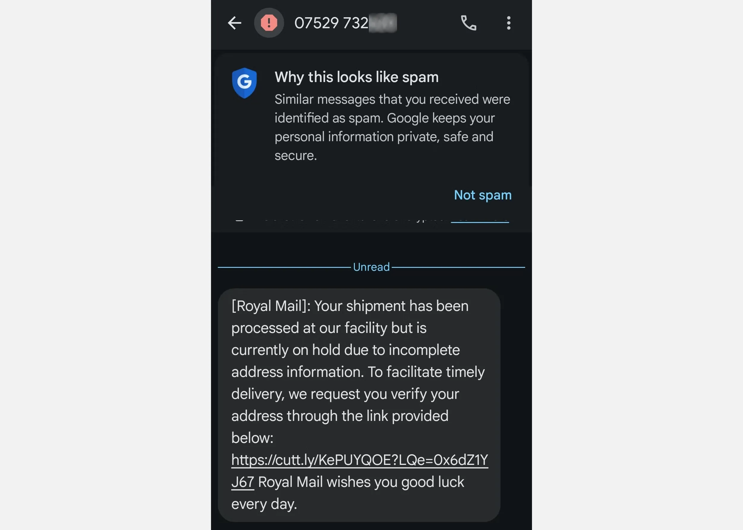 Ví dụ tin nhắn smishing giả mạo dịch vụ chuyển phát Royal Mail trên màn hình điện thoại