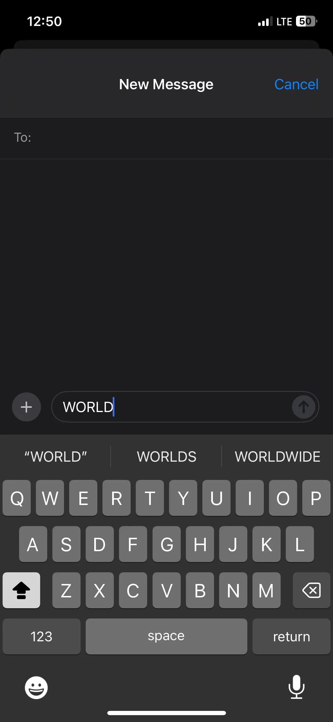 Ví dụ từ &quot;WORLD&quot; được viết hoa hoàn toàn sau khi bật tính năng Caps Lock trên iPhone.
